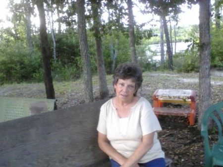 Sharon Hendrix Photo 23