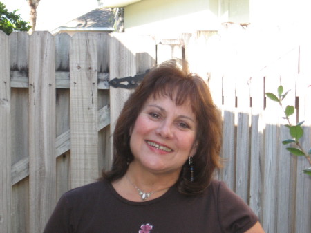 Suzanne Toth Photo 2
