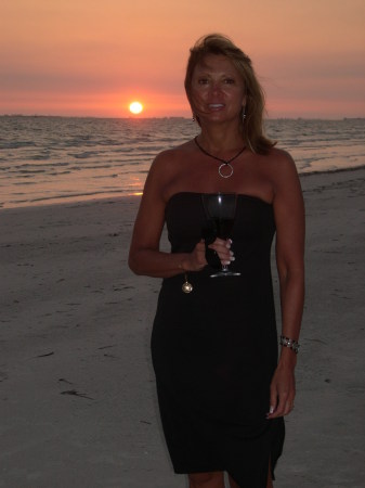Gloria Conley Photo 16