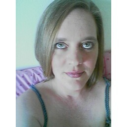 Regina Vaughan Photo 13