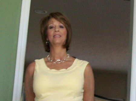Debbie Ferguson Photo 10