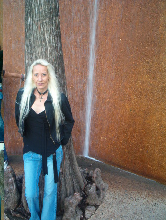 Cynthia Salmons Photo 1