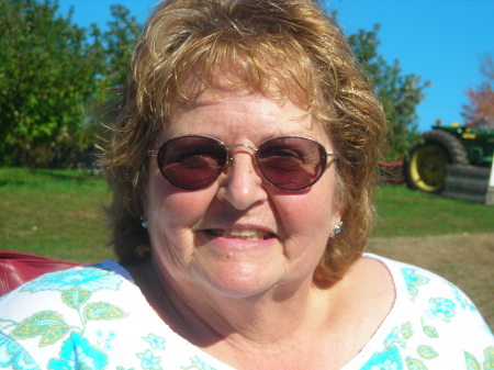 Brenda Lucius Photo 1