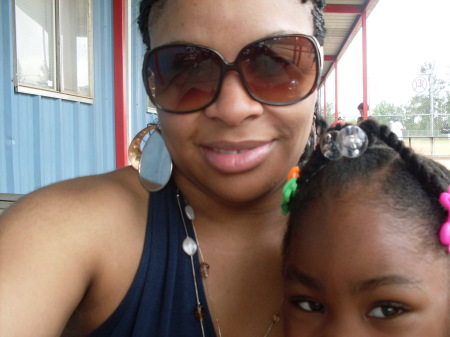 Natasha Williams Photo 23