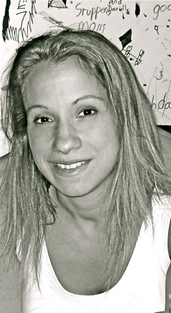 Jennifer Demarco Photo 18
