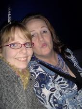 Vicki Lewis Photo 29