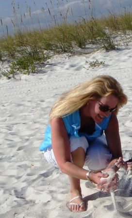 Sharon Barnes Photo 26