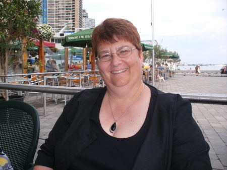 Betty Lloyd Photo 18