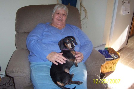 Linda Stevens Photo 33