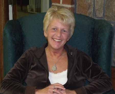 Joan Dawe Photo 3