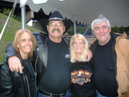 Laurie Wright Photo 12