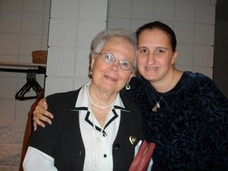 Jennifer Tanis Photo 1