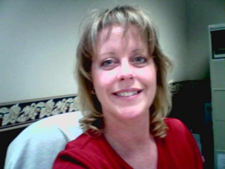 Julie Griggs Photo 9