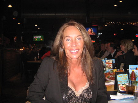 Rene Price Photo 7