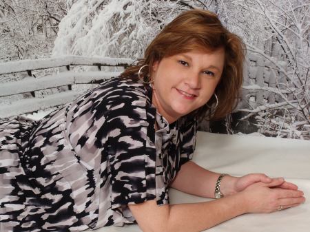 Michelle Leonard Photo 36
