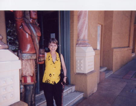 Elaine Maynard Photo 17