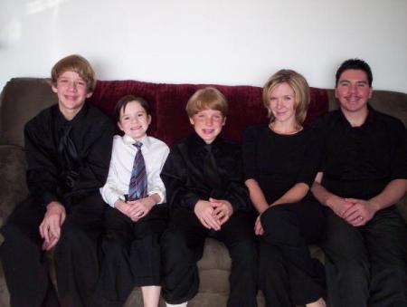 Kelly Mills Photo 8