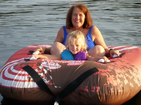 Anne Nelson Photo 14