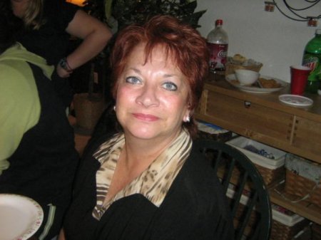 Linda Lesniewski Photo 1