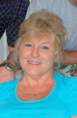 Tonya Holloway Photo 8
