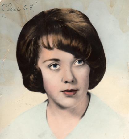 Carolyn Gates Photo 6