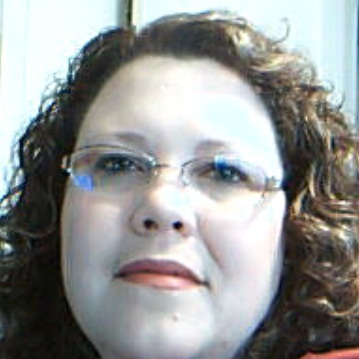 Kristen Kelly Photo 4