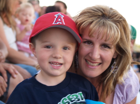 Dawna Howe Photo 1