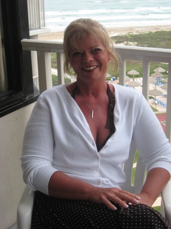 Terri Stuart Photo 3