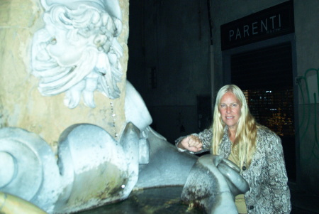 Amy Dryden Photo 6