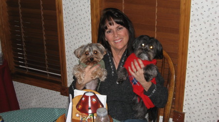 Joy Miller Photo 8