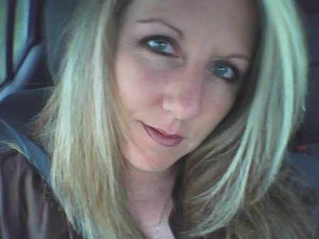 Julie Cantrell Photo 22