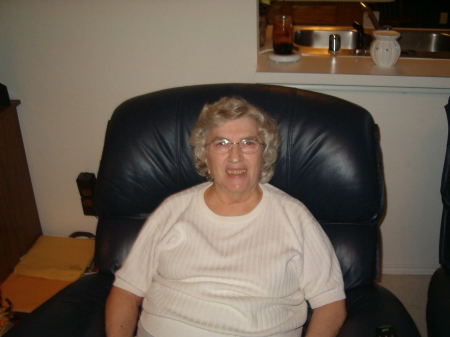 Gloria Harris Photo 25