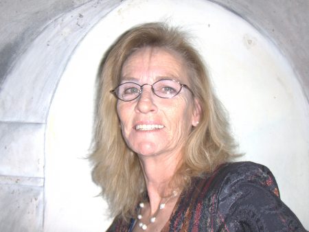 Debbie Dykes Photo 22