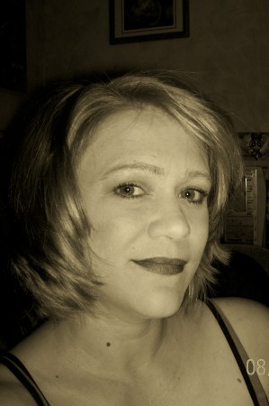 Marie Hebert Photo 24