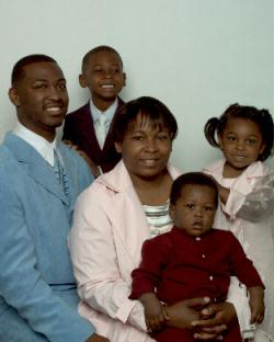 Joyce Manley Photo 17