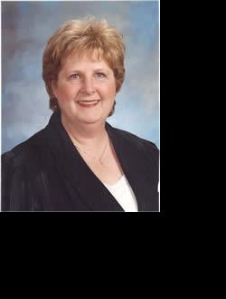 Angela Sanders Photo 20