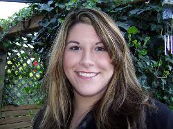 Hailey Sims Photo 2