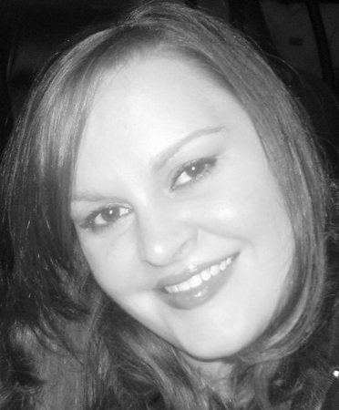 Angie Holloway Photo 7