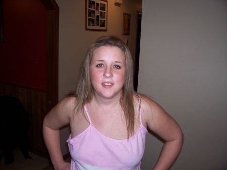 Heather Watkins Photo 44