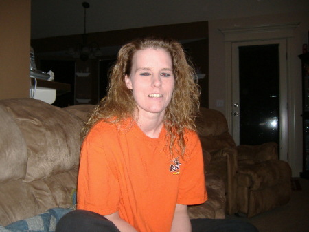 Julie Thurman Photo 20