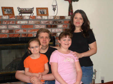 Trisha Thomas Photo 6