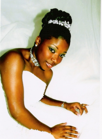 April Abrams Photo 3