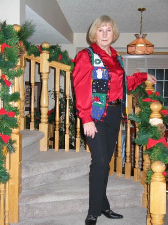 Elizabeth Simms Photo 22